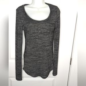 Long sleeve t-shirt, long, size small, gray